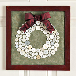 Craft Ideas  Buttons on Dollar Store Crafts    Blog Archive Make A Holiday Button Wreath