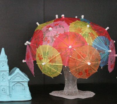 Craft Ideas Dollar Store Items on Dollar Store Crafts    Blog Archive Make A Cocktail Umbrella Lamp