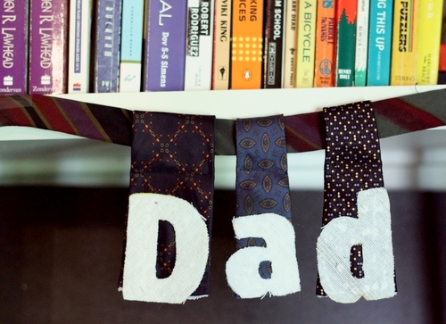 Father's Day Tie Bunting