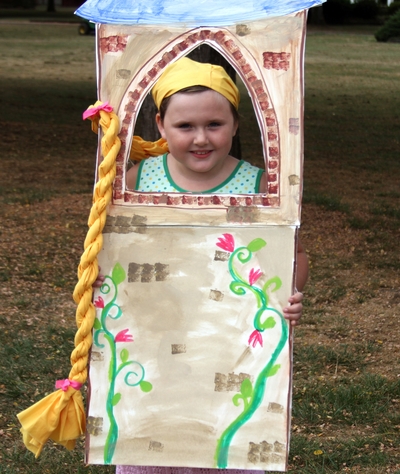 Craft Ideas Dollar Store Items on Dollar Store Crafts    Blog Archive    Make A Rapunzel Costume