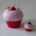 cupcake pin cushions Cupcake Pin Cushions
