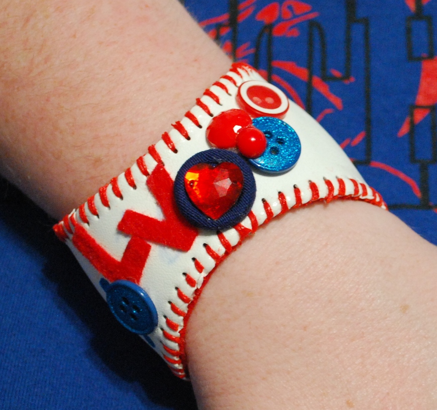 Make A Baseball Bracelet Dollar Store Crafts
