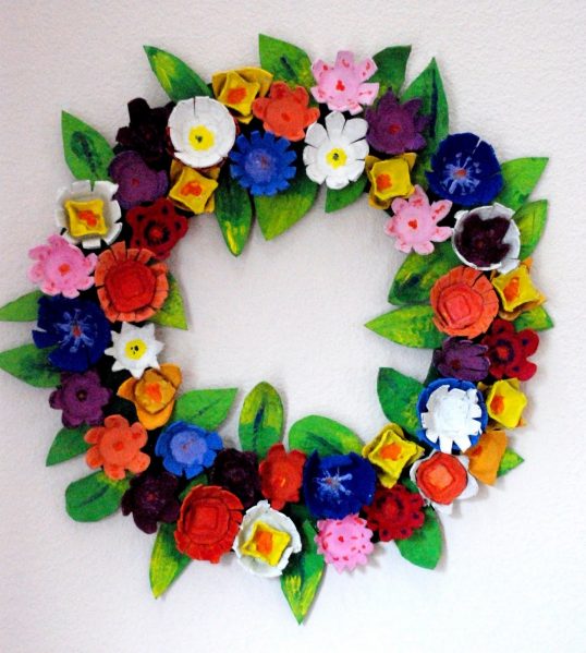 Gorgeous flower wreath made out of egg cartons!