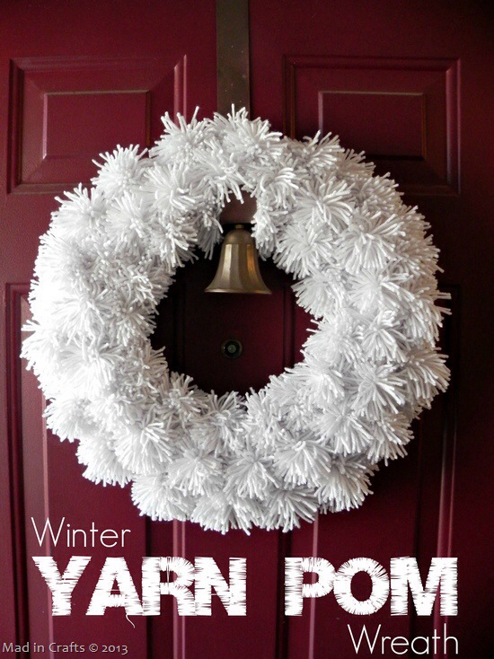 Make a Yarn Pom Pom Wreath