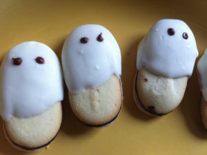 milano ghost cookies