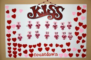 valentine's day kiss countdown board