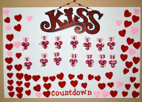 valentine's day kiss countdown board