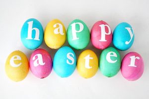 Happy Easter Egg Garland Tutorial
