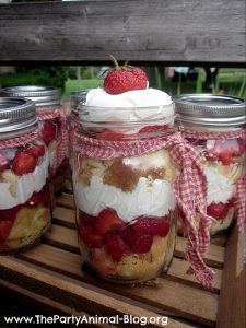 strawberry shortcake in a jar