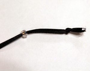 adjustable necklance bead knot