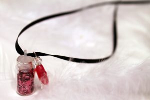 pixie dust glitter necklace