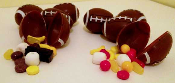 Tutorial:  Football party favors