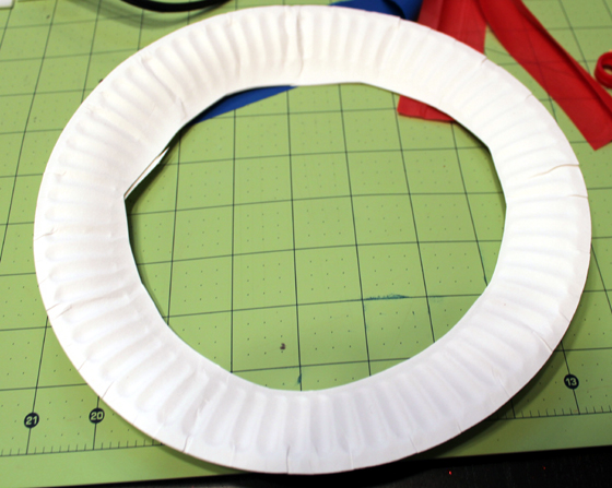 cut a circle in a paper plate
