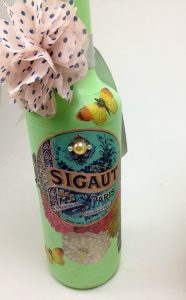 Decoupage bottle - shabby chic! Free recycled project using stuff you have on hand