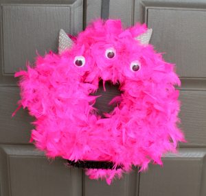 how to make a monster wreath