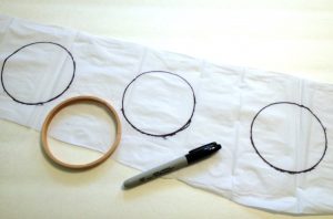 tracing embroidery hoop center