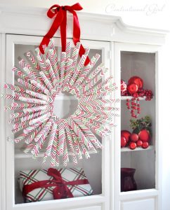 Make a Wrapping Paper Wreath