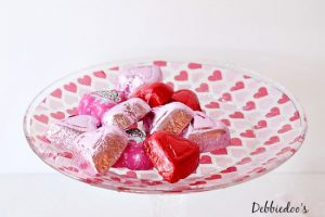 dollar store valentine candy dish