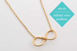 Wire Infinity Necklace DIY