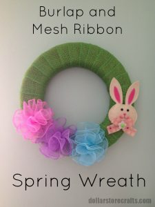 burlap and mesh ribbon spring wreath tutorial