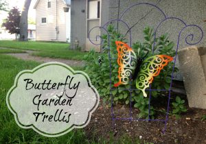 Make a butterfly garden trellis from dollar store stuff