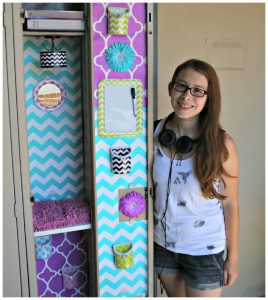 LLZ by Lockerlookz - such a cute and easy way to decorate your locker. I love that chandelier!