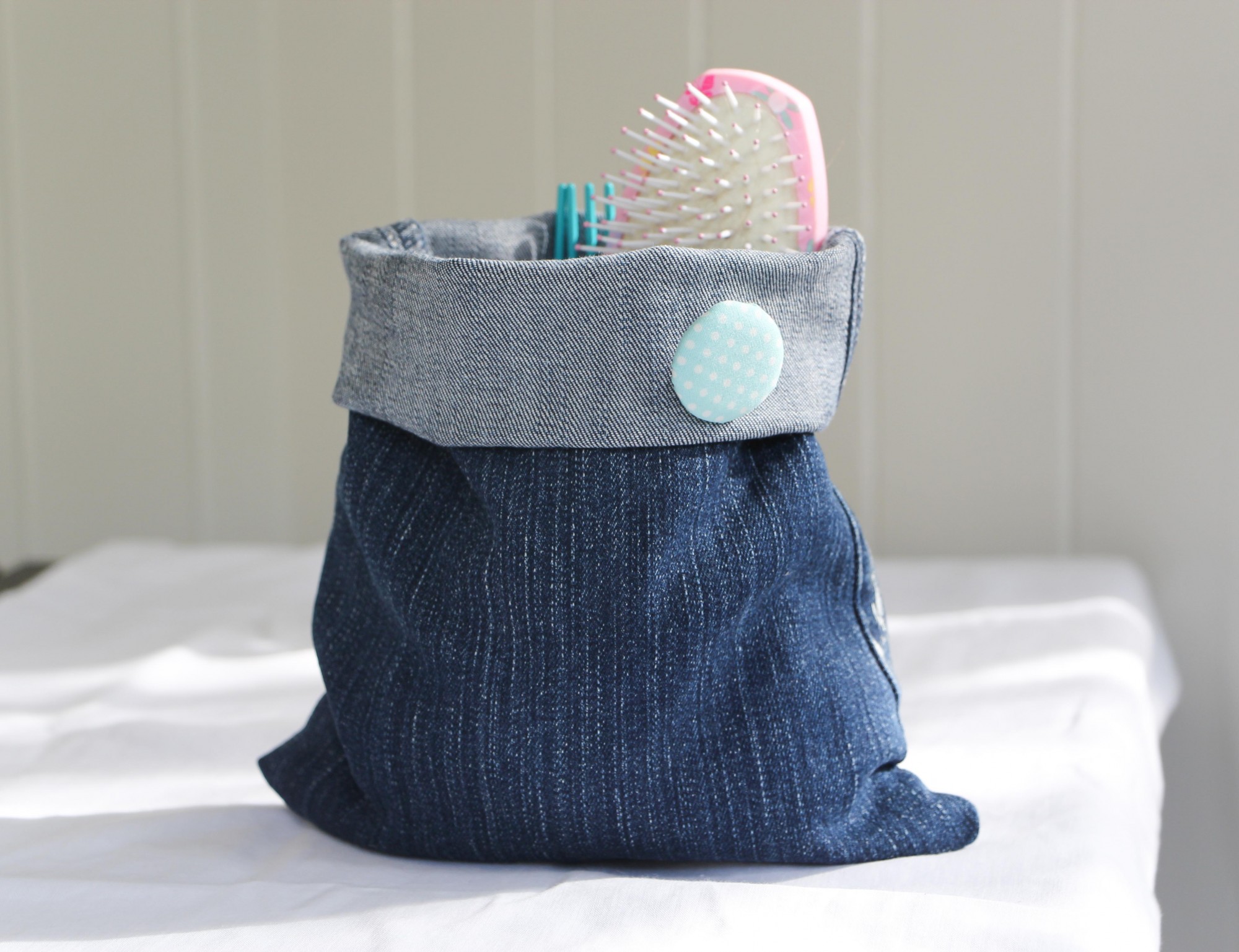 16 Upcycled Projects from Old Jeans