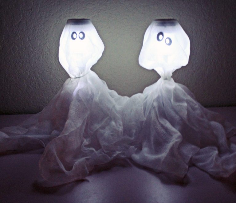 Quick Halloween Craft: Solar Glowing Ghosts » Dollar Store Crafts