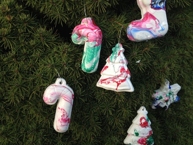 3. Nail Polish Marbled Ornaments - wide 5