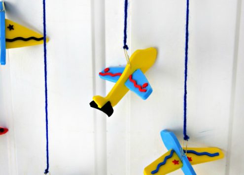 Dollar store craft: DIY Airplane Mobile - kids craft idea