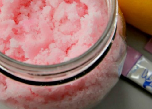 Make Pink Lemonade Body Scrub from dollar store stuff. Dollar Store crafts!